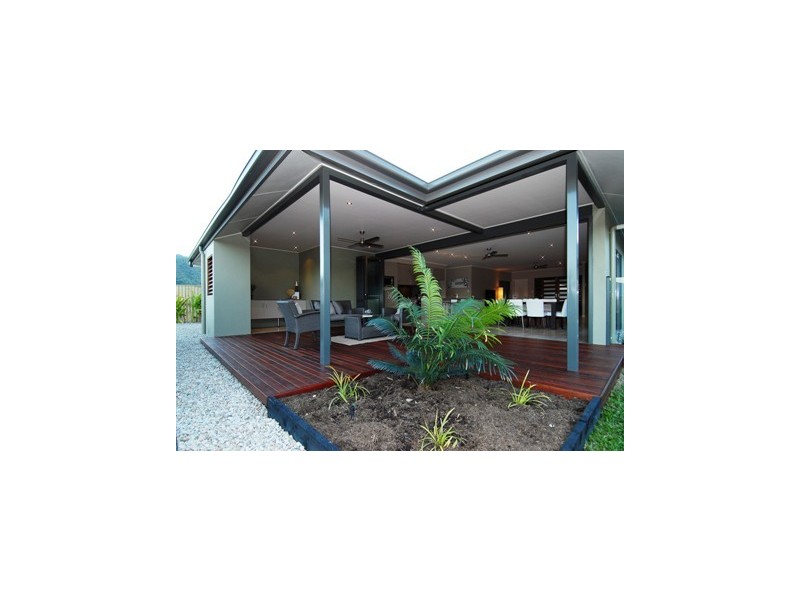 20 Port Close, Trinity Beach QLD 4879