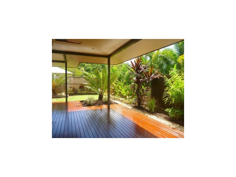 20 Port Close, Trinity Beach QLD 4879