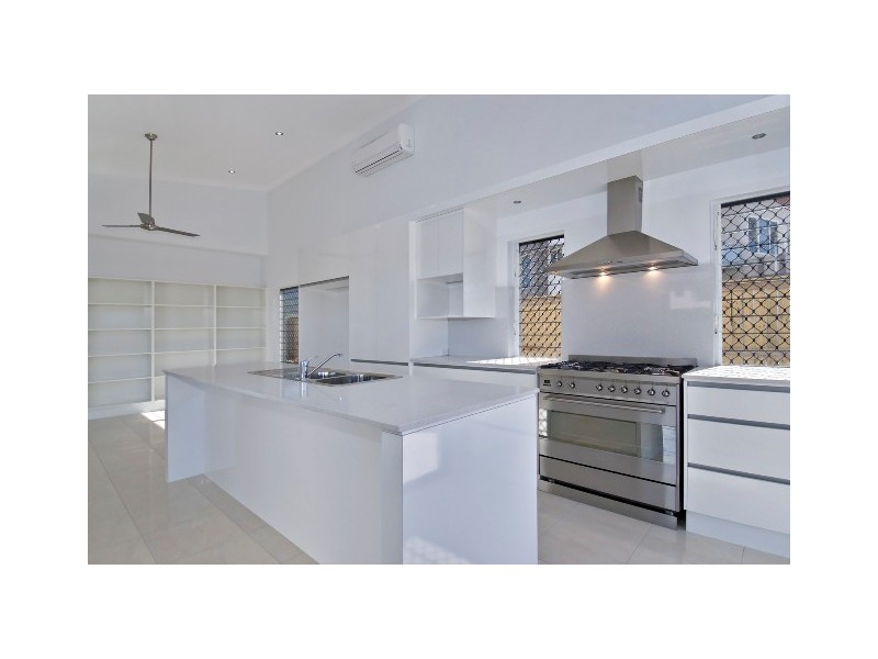 20 Brindabella Quay, Trinity Park QLD 4879