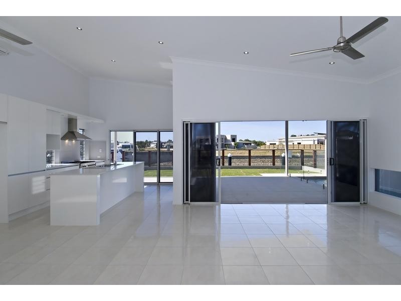 20 Brindabella Quay, Trinity Park QLD 4879