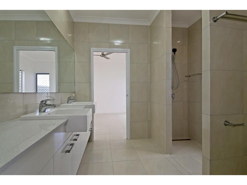 20 Brindabella Quay, Trinity Park QLD 4879