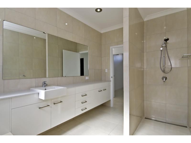 20 Brindabella Quay, Trinity Park QLD 4879
