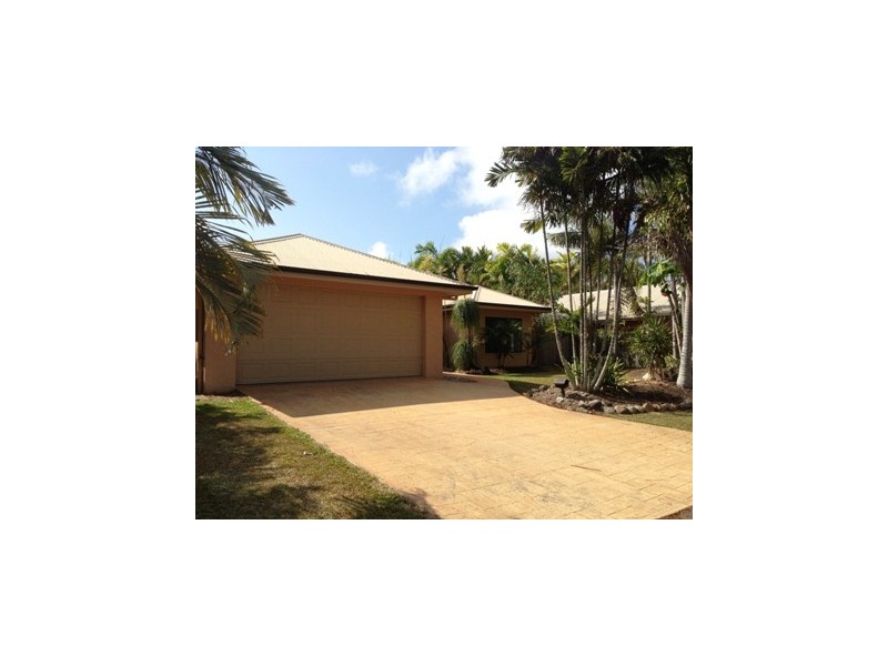 5 Cronulla Close, Kewarra Beach QLD 4879
