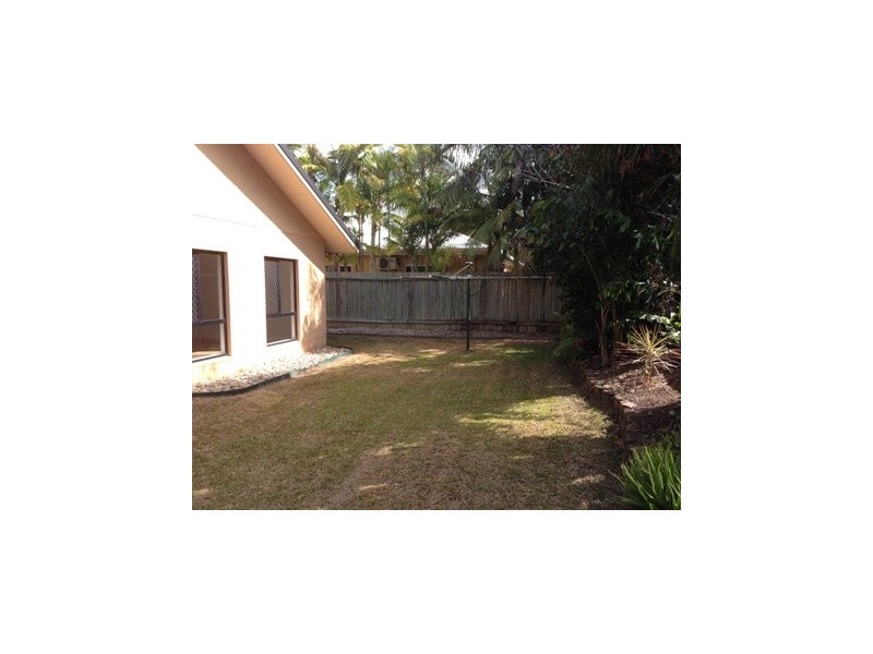 5 Cronulla Close, Kewarra Beach QLD 4879