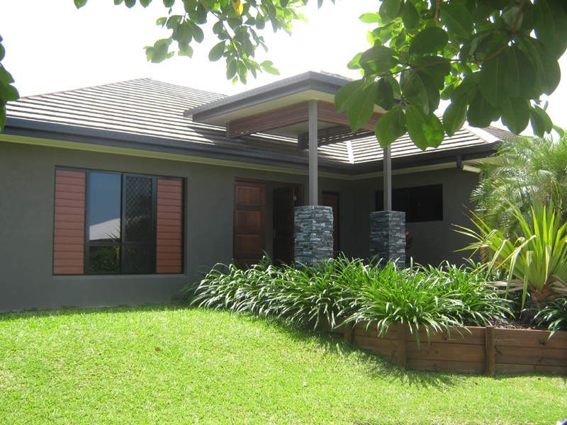 8 Marmion Close, Kewarra Beach QLD 4879
