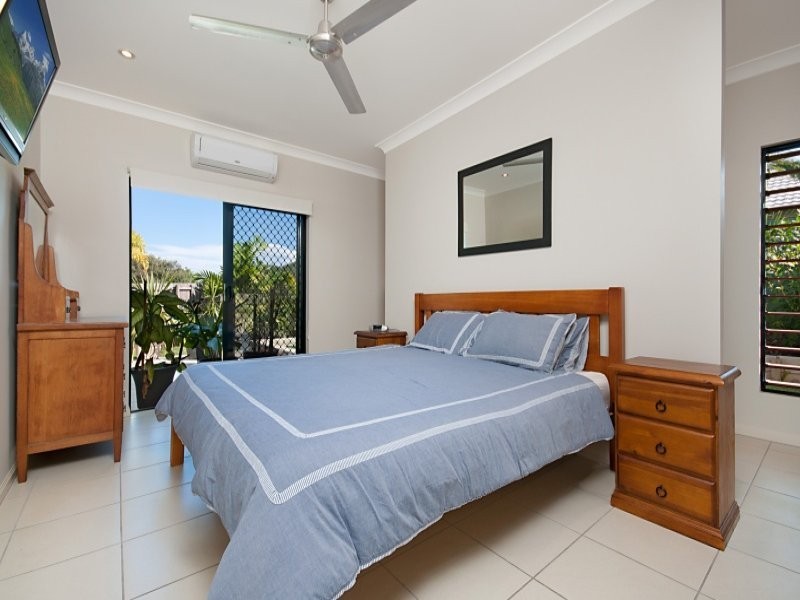 8 Marmion Close, Kewarra Beach QLD 4879
