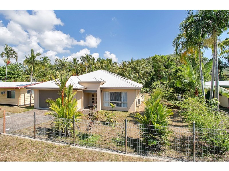 82 Reed Road, Trinity Park QLD 4879