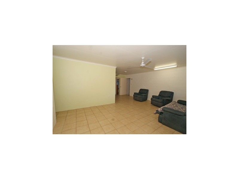 19 Centaur St, Trinity Park QLD 4879