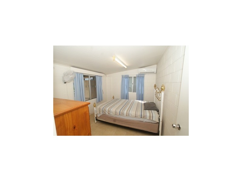 19 Centaur St, Trinity Park QLD 4879