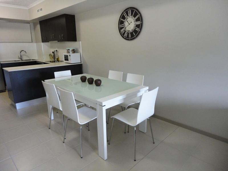 8/521-525 Varley Street, Yorkeys Knob QLD 4878
