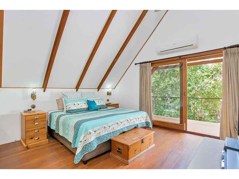 10 Strombus Ave, Trinity Beach QLD 4879