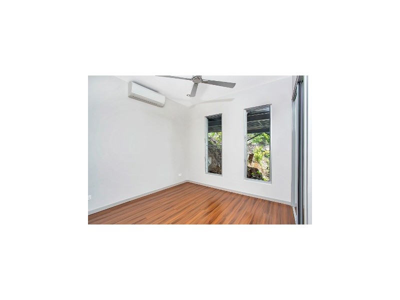 9/30 Savaii Close, Palm Cove QLD 4879