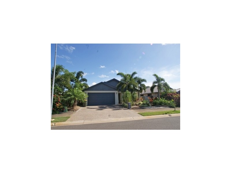 22 Moojeeba Way, Trinity Park QLD 4879