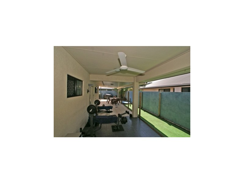 22 Moojeeba Way, Trinity Park QLD 4879