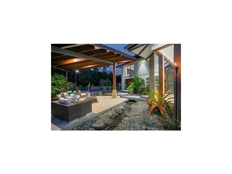22 Litara Ct, Palm Cove QLD 4879