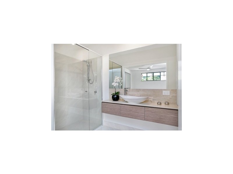 22 Litara Ct, Palm Cove QLD 4879