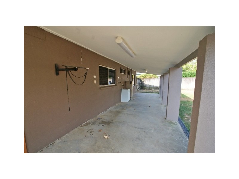 29 Lae Street, Trinity Beach QLD 4879