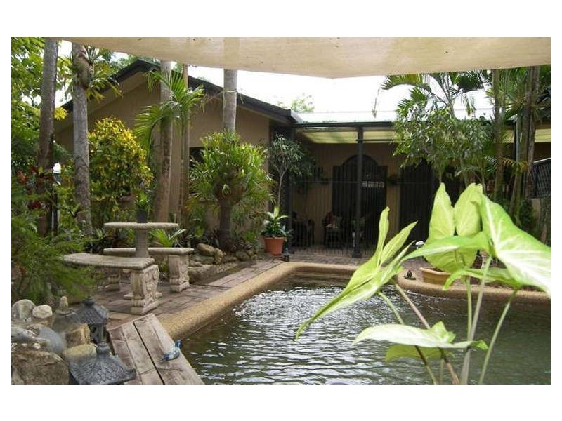 12 Hagen Close, Trinity Beach QLD 4879