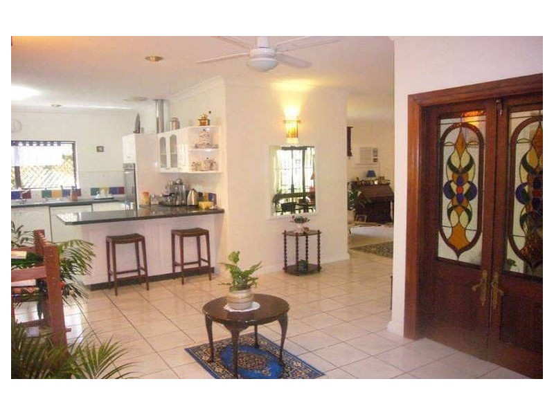 12 Hagen Close, Trinity Beach QLD 4879