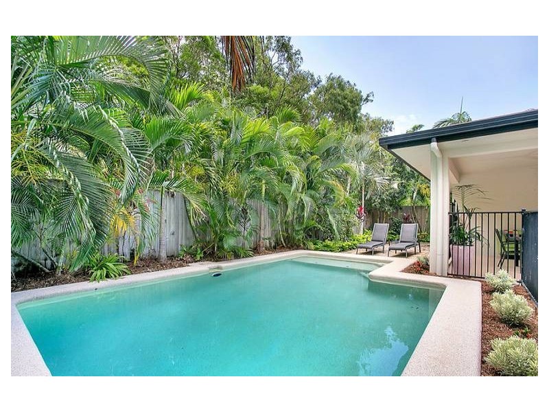 10 Howie, Kewarra Beach QLD 4879