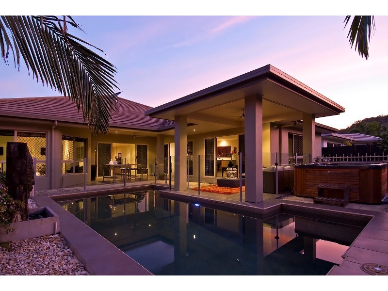 11 Iridescent Drive, Trinity Park QLD 4879