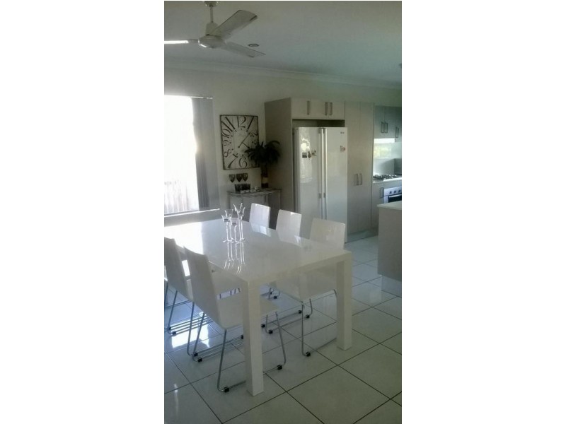 34 St Crispin Street, Clifton Beach QLD 4879