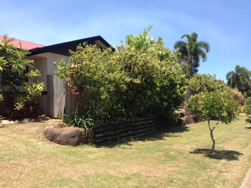 29 Tydeman Crescent, Clifton Beach QLD 4879