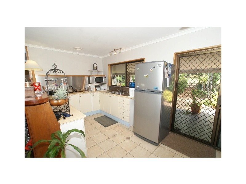 17 Redman Street, Trinity Beach QLD 4879