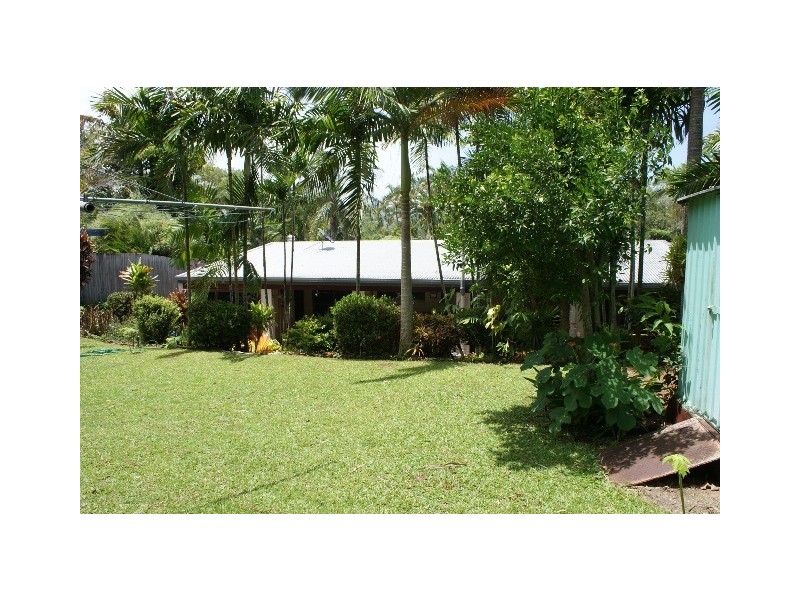 17 Redman Street, Trinity Beach QLD 4879