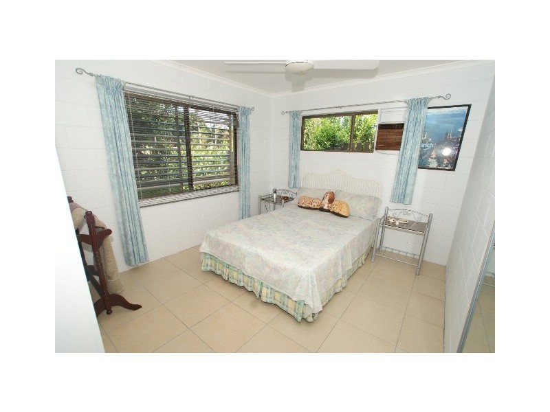 17 Redman Street, Trinity Beach QLD 4879