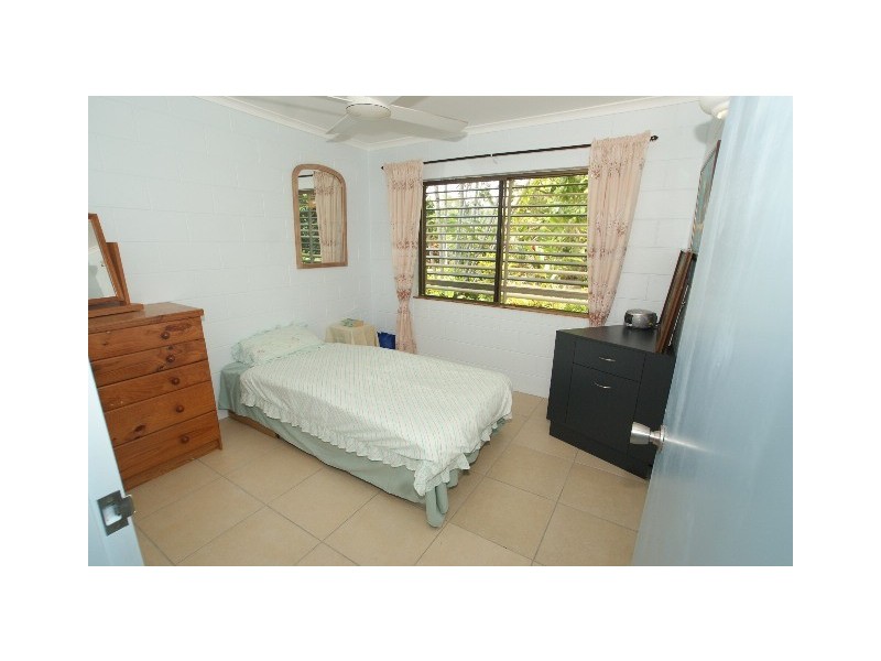 17 Redman Street, Trinity Beach QLD 4879