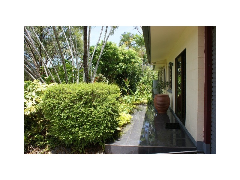 17 Redman Street, Trinity Beach QLD 4879