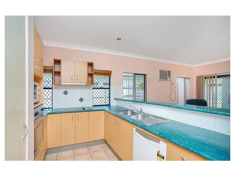 82 Nova Street, Kewarra Beach QLD 4879