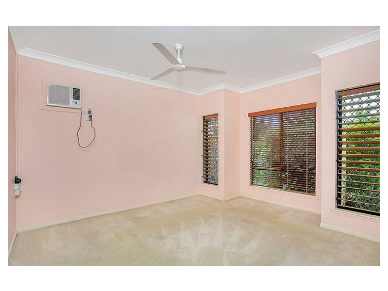 82 Nova Street, Kewarra Beach QLD 4879