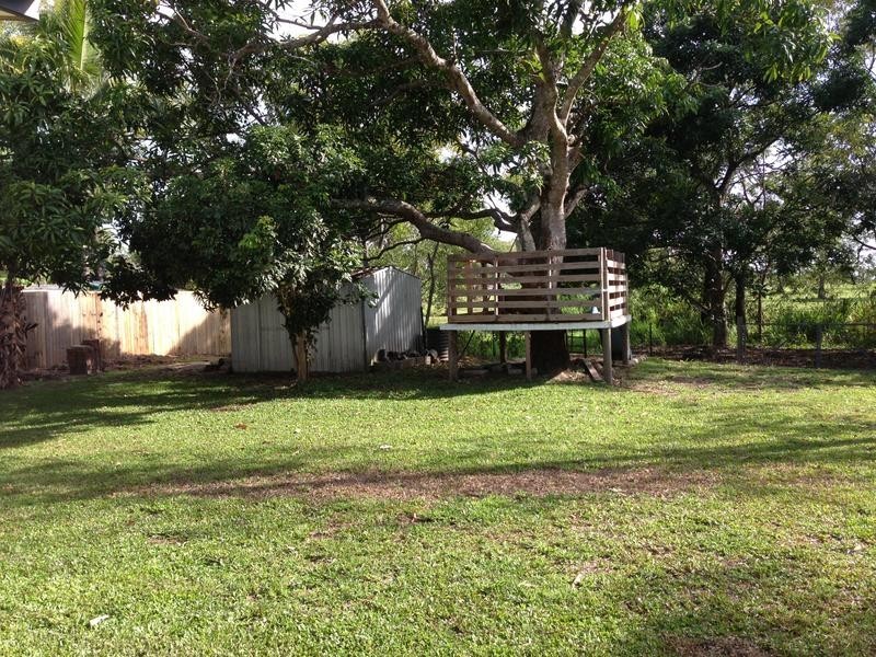 12 Riverside Parade, Trinity Park QLD 4879