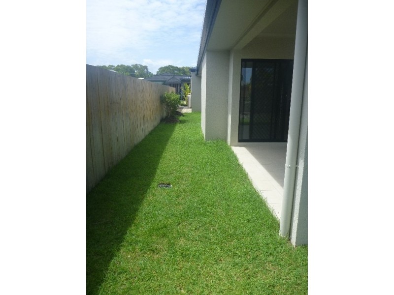 43 Selwyn Circuit, Trinity Park QLD 4879