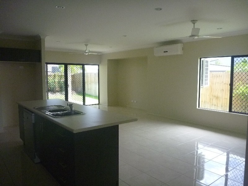 43 Selwyn Circuit, Trinity Park QLD 4879