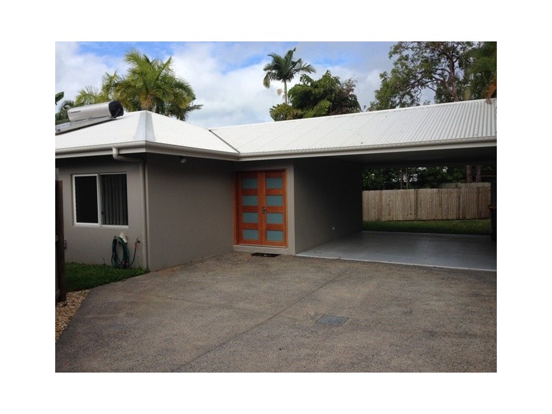 57a Cedar Road, Palm Cove QLD 4879