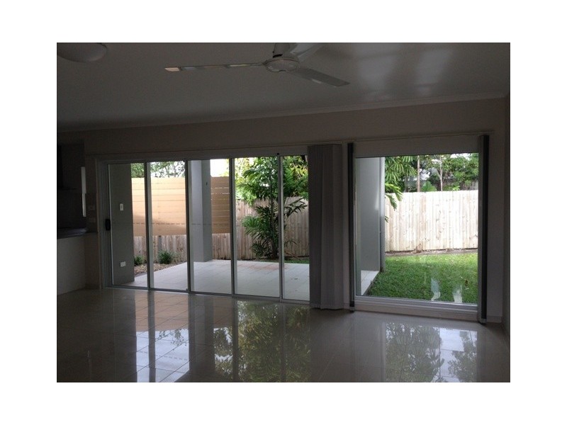 57a Cedar Road, Palm Cove QLD 4879
