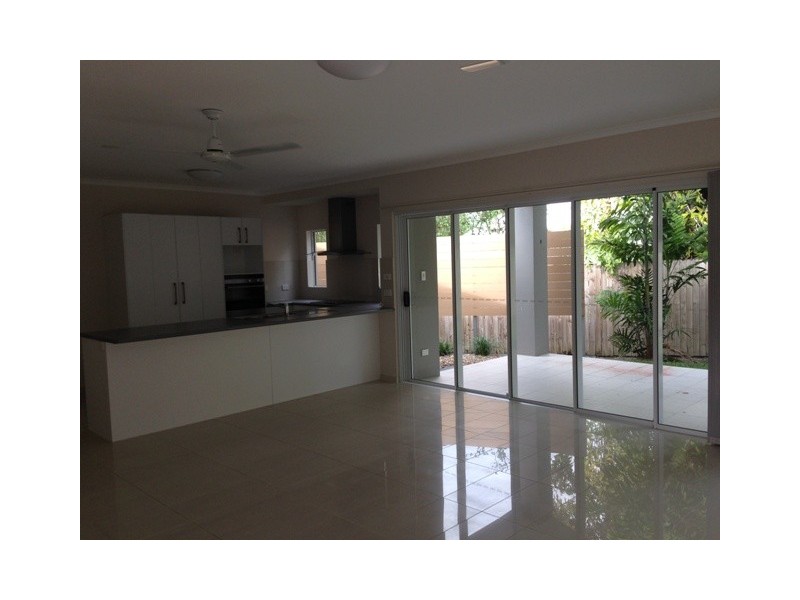 57a Cedar Road, Palm Cove QLD 4879