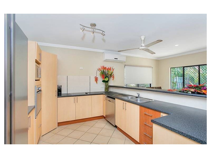 10 Howie, Kewarra Beach QLD 4879
