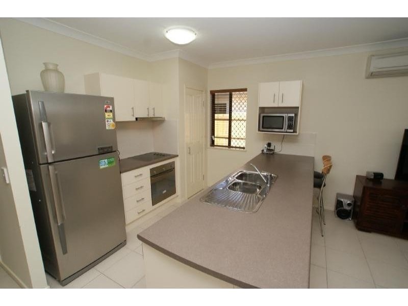 31 Angor Road, Trinity Park QLD 4879