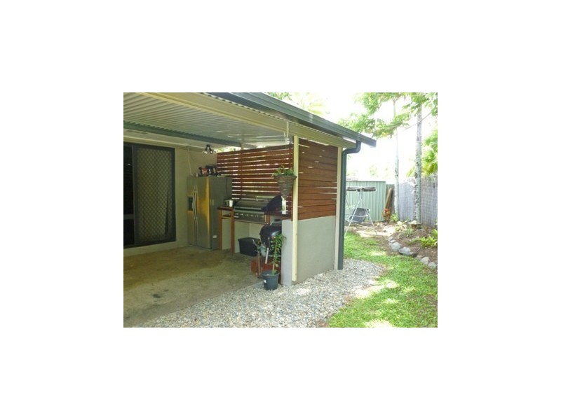 4 Debbie Street, Trinity Park QLD 4879