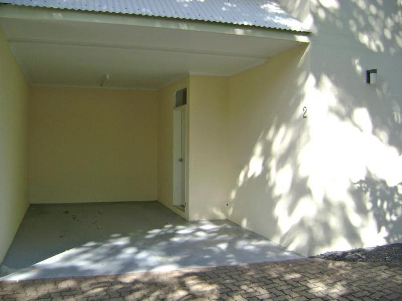 2/15 Amphora Street, Palm Cove QLD 4879