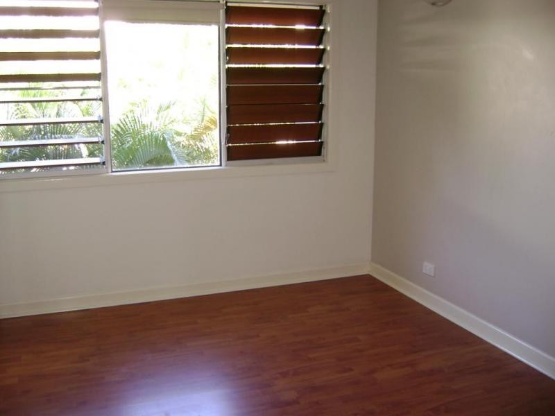 2/15 Amphora Street, Palm Cove QLD 4879