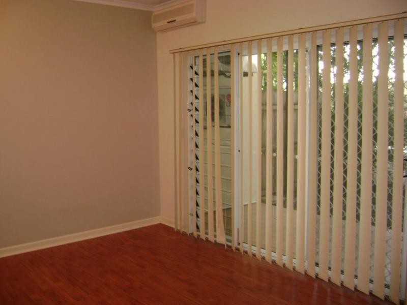2/15 Amphora Street, Palm Cove QLD 4879
