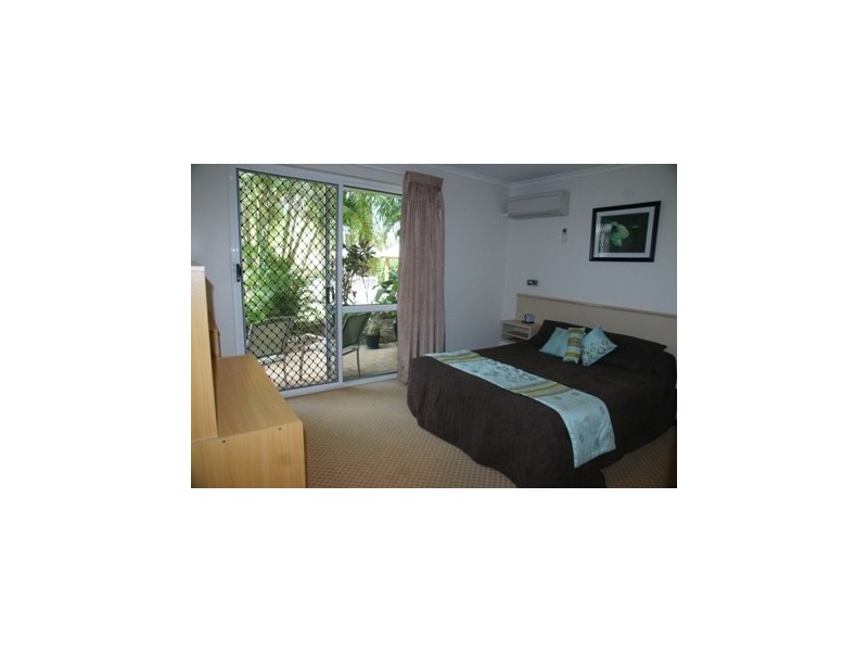 405/241 Coral Coast Drive, Palm Cove QLD 4879