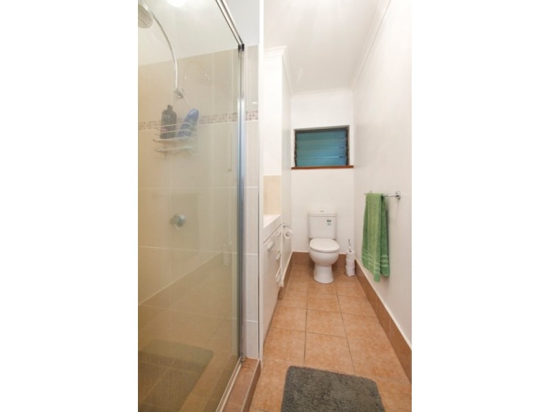 1 Kerryanne Close, Smithfield QLD 4878