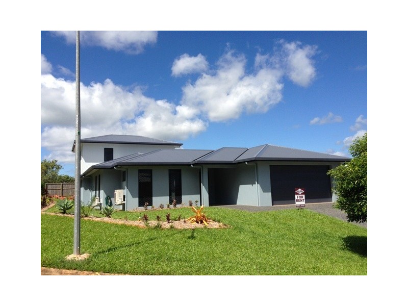 32 Catamaran Circuit, Trinity Beach QLD 4879