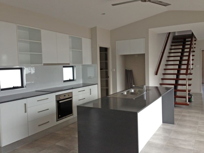 32 Catamaran Circuit, Trinity Beach QLD 4879